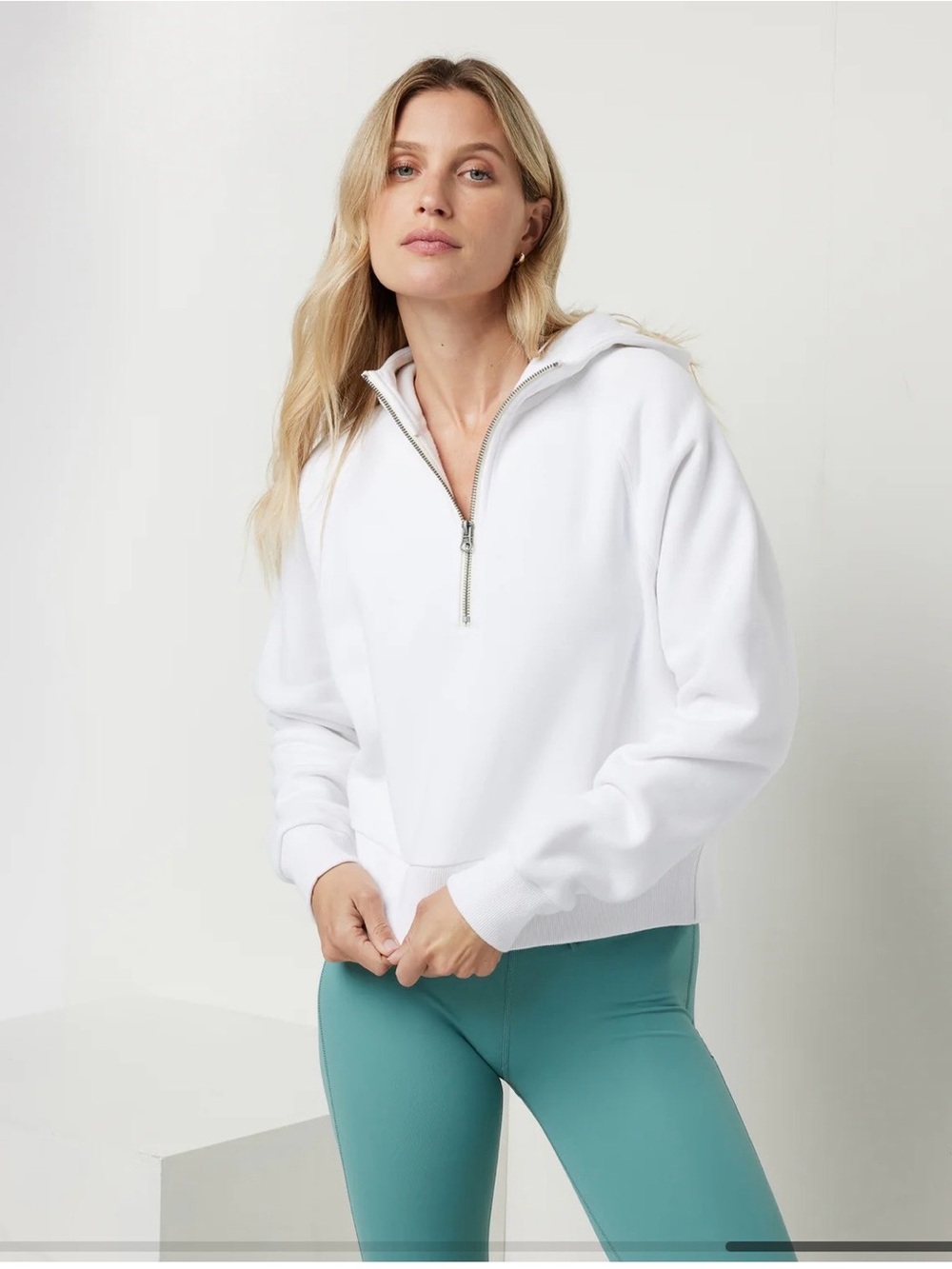 Vuori Restore Half Zip Hoodie NWT